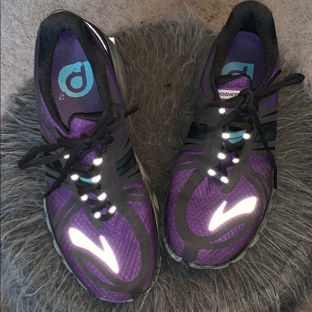 Original Brooks, Purple running shoes